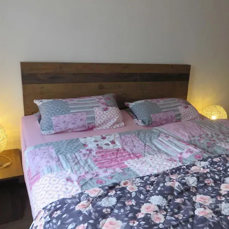 Holiday home Haus Torfmuttje Nahe Norddeich Upgant-Schott